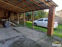 Prédio comercial no bairro Canudos 