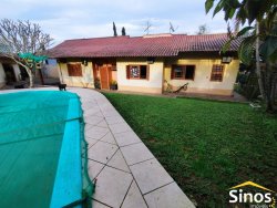 Casa com 03 dormitórios no Bairro Rondônia 