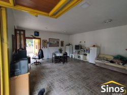 Casa com 03 dormitórios no Bairro Rondônia 