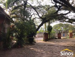 Casa com 03 dormitórios no Bairro Campestre 
