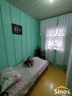 Casa com terreno de 402,00 m² no bairro Santo Afonso 