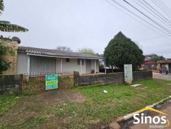 Terreno com 02 casas no Bairro Santo Afonso 