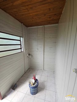 Terreno com 02 casas no Bairro Santo Afonso 