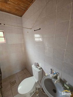 Terreno com 02 casas no Bairro Santo Afonso 