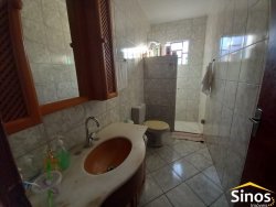 Casa com 04 dormitórios no bairro Liberdade 