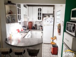 Casa mista com 03 dormitórios no bairro Rio Branco 