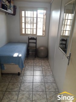 Casa mista com 03 dormitórios no bairro Rio Branco 