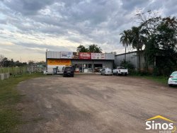 Amplo terreno com Prédio Comercial em Lomba Grande 