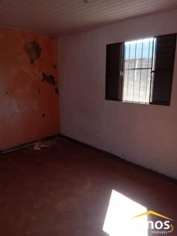 Terreno de esquina com casa no bairro Canudos 