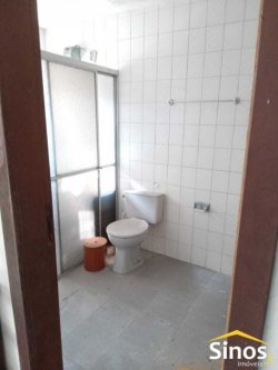 Terreno de esquina com casa no bairro Canudos 