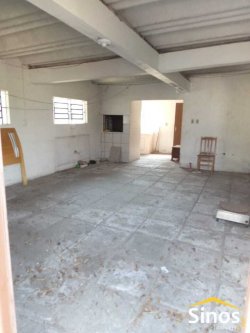 Terreno de esquina com casa no bairro Canudos 