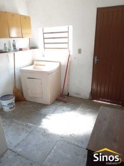 Terreno de esquina com casa no bairro Canudos 