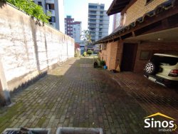 Casa ampla de 300,00 m² no bairro Vila Rosa 