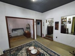 Casa ampla de 300,00 m² no bairro Vila Rosa 