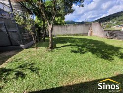 Casa com 02 dormitórios no Bairro São José 