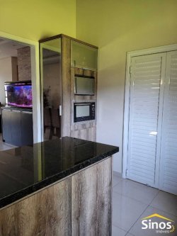 Casa com 02 dormitórios no Bairro São José 