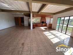 Casa com 02 dormitórios em Lomba Grande 