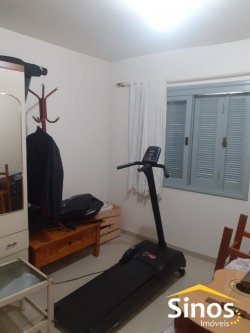 Casa com 05 dormitórios no bairro Operário 