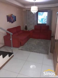 Sobrado com 03 dormitórios no bairro Rondônia 