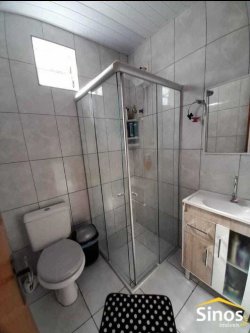 Casa com 02 dormitórios no bairro Fortuna 
