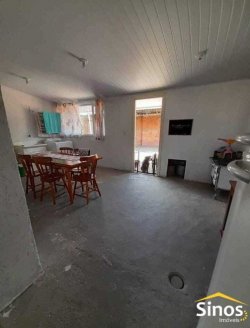 Casa com 02 dormitórios no bairro Fortuna 