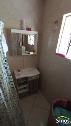 Casa com 04 dormitórios no bairro Vila nova 