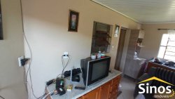 Casa com 04 dormitórios no bairro Vila nova 
