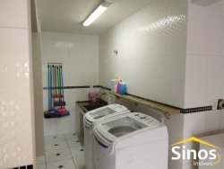 Casa com 04 dormitórios (02 suíte) no bairro Rondônia  