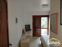 Casa com 04 dormitórios (02 suíte) no bairro Rondônia  