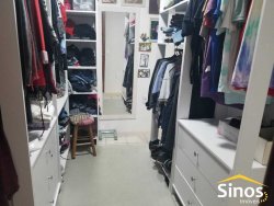 Casa com 03 dormitórios no condomínio das Margaridas  
