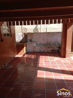 Chalé misto com 03 dormitórios no bairro Guarani 