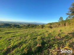Sítio com 2,8 hectares em Lomba Grande 