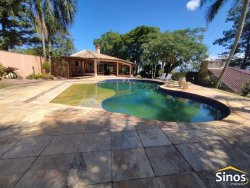 Casa de alto padrão no bairro Rondônia  