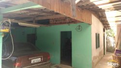 Terreno com 605 m² em Lomba Grande 