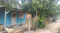 Terreno com 605 m² em Lomba Grande 