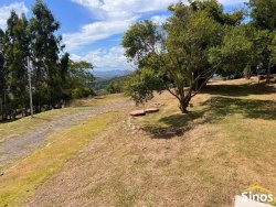 Sítio de 2,00 hectares em Lomba Grande 