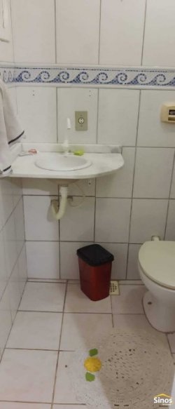 Casa com 03 dormitórios no bairro Nova Tramandai 