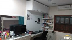 Casa com 03 dormitórios no bairro Lomba Grande 