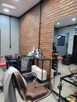 Casa com sala comercial no bairro Vila Nova 