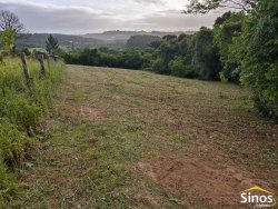Sítio com 2,00 hectares em Lomba Grande 