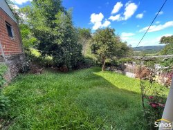 Casa para locação com 02 dormitórios em Lomba Grande 
