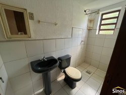 Casa para locação com 02 dormitórios em Lomba Grande 