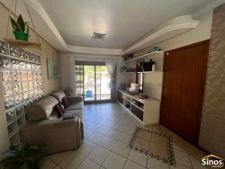 Bela casa com 02 dormitórios no bairro Campina 