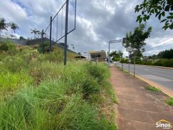 Terreno com 360 m² na Avenida Brasil 