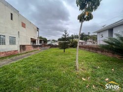 Casa com 02 dormitórios no bairro Primavera  