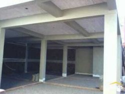 Terreno com 368,52 m² em Lomba Grande 