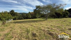 Terreno de 4.929,628 m² em Lomba Grande  