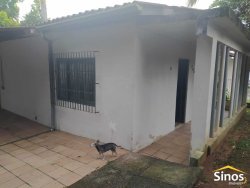 Casa com 01 dormitório no bairro Boa Vista 