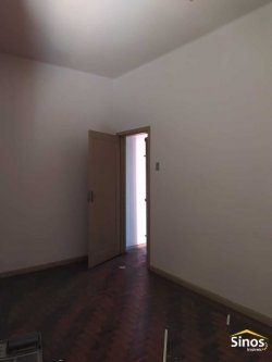 Prédio comercial no bairro Vila Rosa 