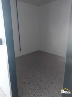 Prédio comercial no bairro Vila Rosa 